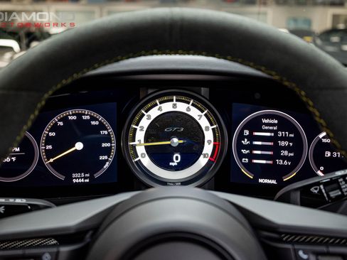 Used 2022 Porsche 911 GT3 RWD image 18