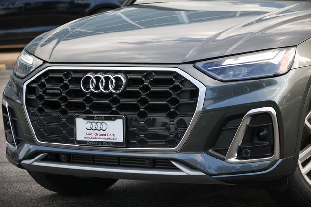Certified 2023 Audi Q5 2.0T Premium w/ Convenience Package AWD/4WD image 17