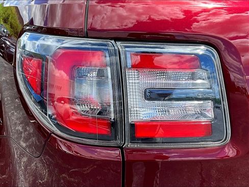 Used 2015 GMC Acadia SLT AWD/4WD image 22
