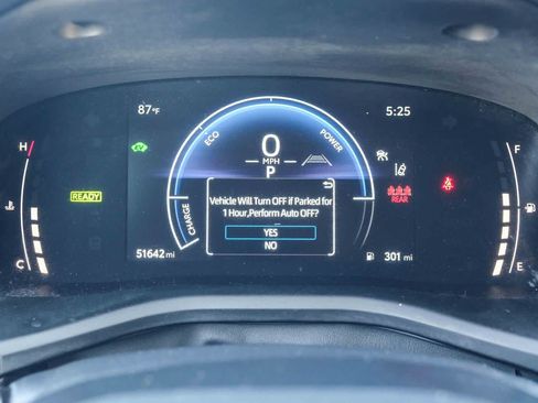 Used 2025 Toyota Camry LE FWD image 25