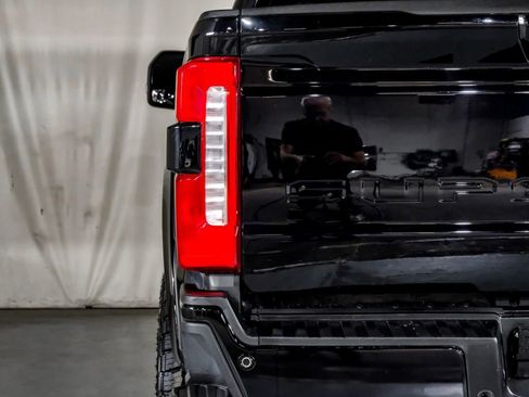 Used 2024 Ford F250 Lariat image 43