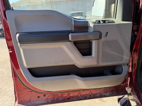 Used 2017 Ford F150 XLT w/ Equipment Group 302A Luxury image 10