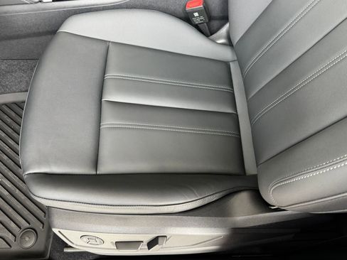 New 2025 Audi Q5 Premium Plus image 14