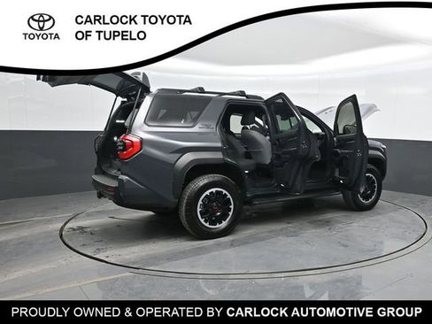 Used 2025 Toyota 4Runner TRD Off-Road image 47