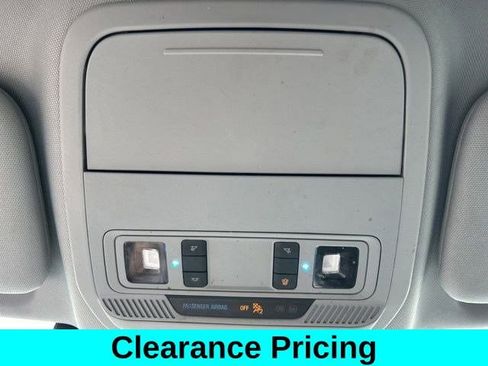 Used 2021 Ford Explorer XLT image 37