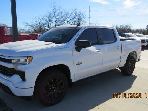 Used 2025 Chevrolet Silverado 1500 RST w/ Texas Edition Plus image 2