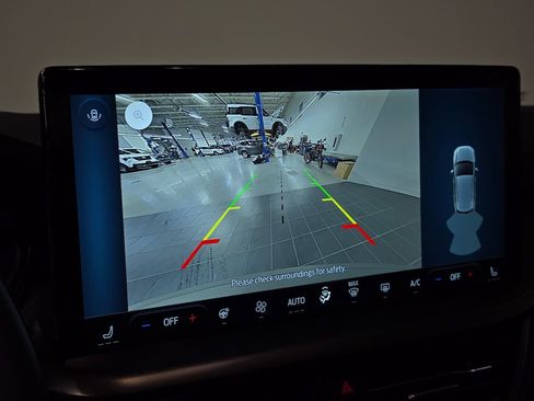 New 2026 Ford Escape SE w/ Class II Trailer Tow Package image 24