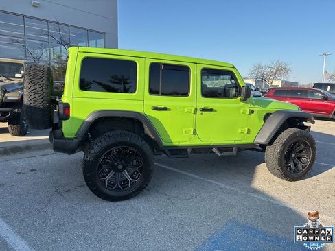Used 2024 Jeep Wrangler Unlimited Sport AWD/4WD image 27