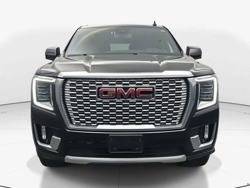 Used 2024 GMC Yukon Denali image 4