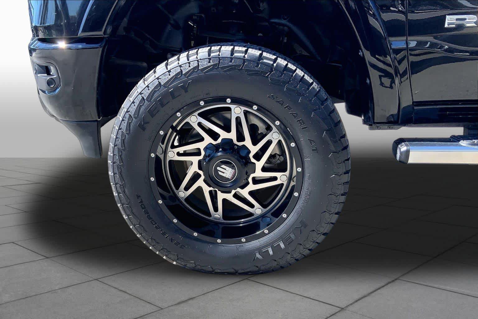 Used 2021 RAM 1500 Limited w/ Off Road Group AWD/4WD image 11