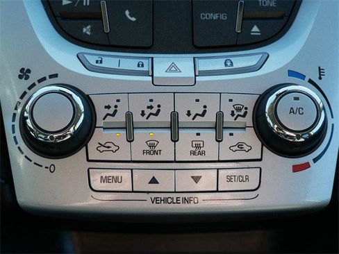 Used 2015 Chevrolet Equinox LT w/ Driver Convenience Package image 21