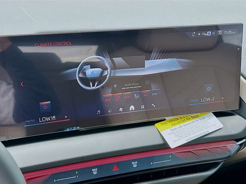 New 2025 BMW X3 xDrive30i w/ Convenience Package image 13