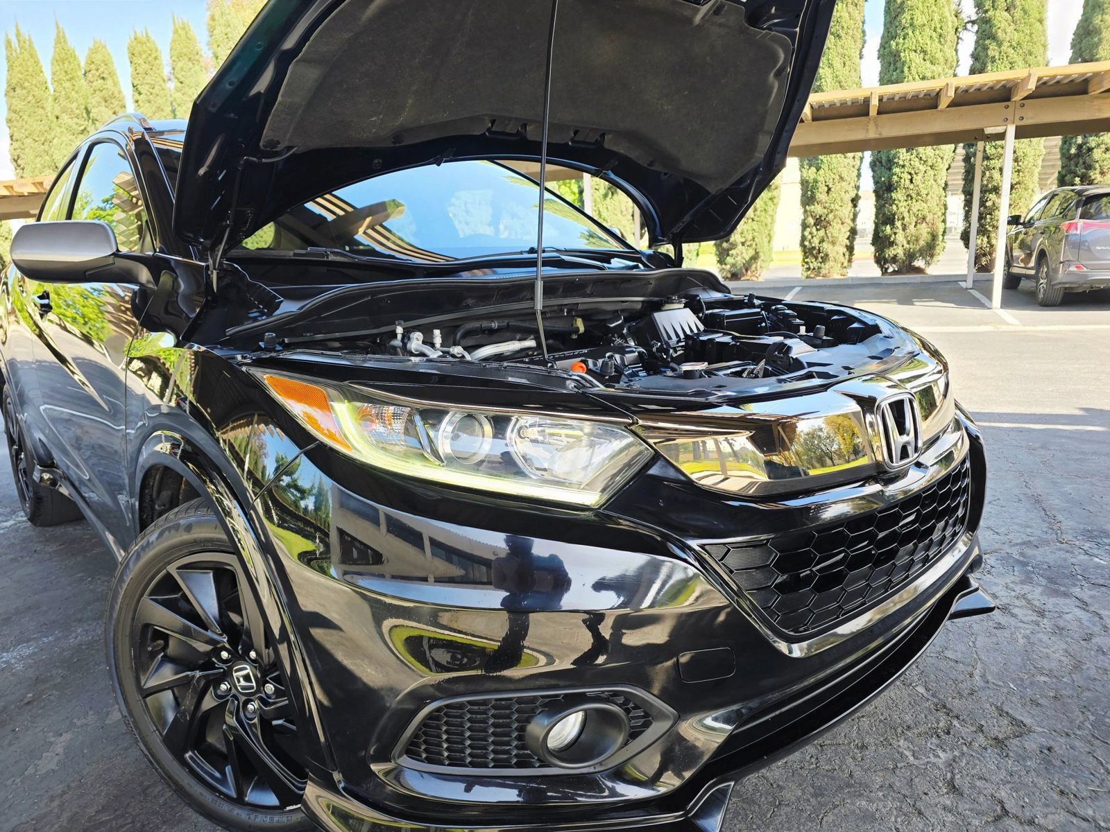 Used 2021 Honda HR-V Sport image 1