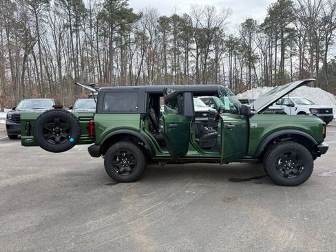 New 2025 Ford Bronco Big Bend w/ Black Diamond Package AWD/4WD image 26