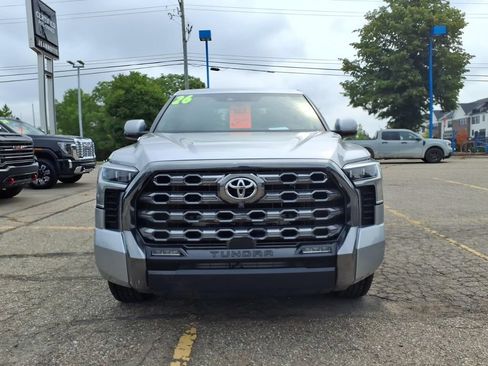 Used 2025 Toyota Tundra Platinum AWD/4WD image 2