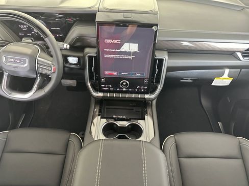New 2026 GMC Yukon XL Elevation AWD/4WD image 17