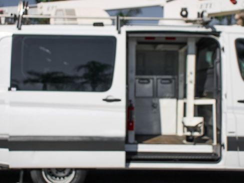 Used 2012 Mercedes-Benz Sprinter 3500 image 17