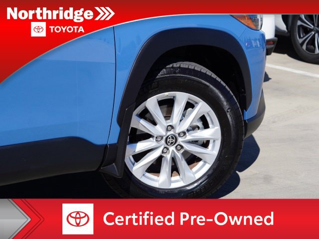 Certified 2026 Toyota Corolla Cross LE FWD image 8