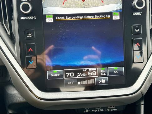 Used 2024 Subaru Crosstrek 2.5i Limited AWD/4WD image 17