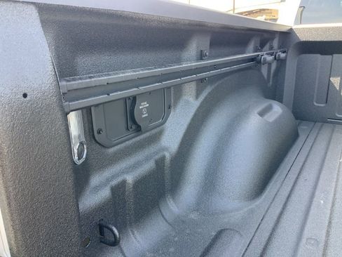 New 2026 RAM 1500 Classic Warlock AWD/4WD image 8