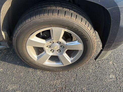 Used 2020 Chevrolet Tahoe LT RWD image 7