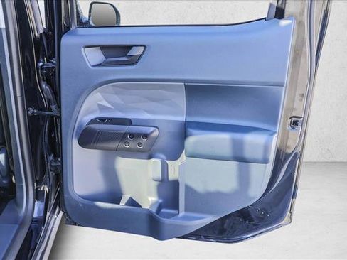 Used 2023 Ford Maverick Lariat w/ Lariat Luxury Package image 28