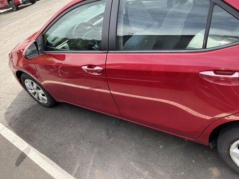 Used 2015 Toyota Corolla LE image 10