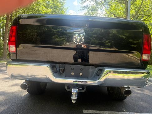 Used 2015 RAM 1500 Express RWD image 6