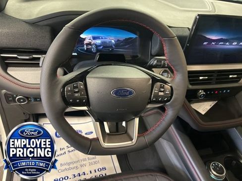 New 2026 Ford Explorer ST-Line w/ ST-Line Street Pack AWD/4WD image 16