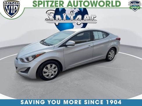 Used 2016 Hyundai Elantra SE FWD image 4