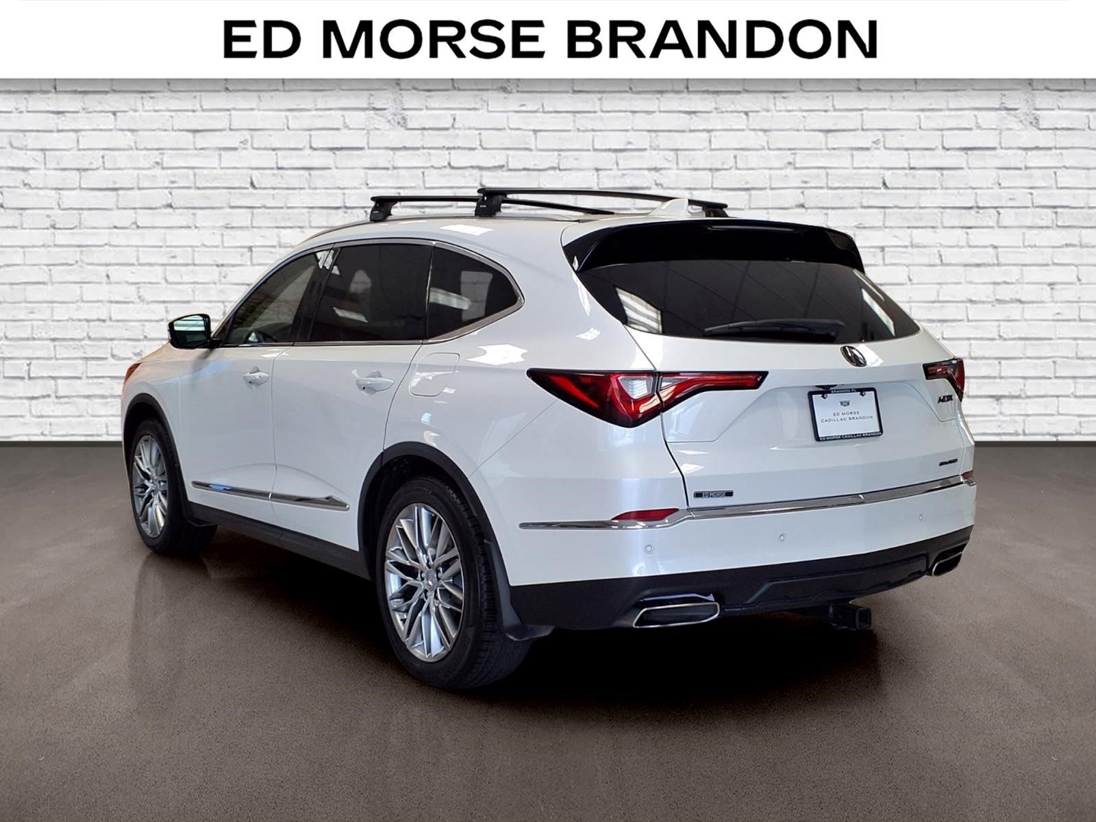Used 2022 Acura MDX w/ Advance Package AWD/4WD image 3