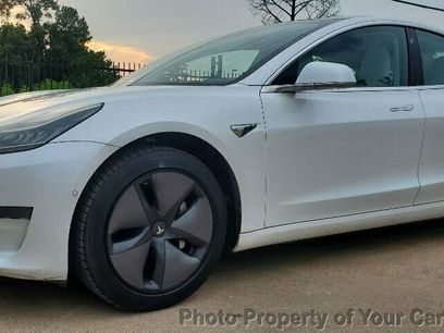 Used 2019 Tesla Model 3 Standard Range Plus