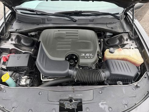 Used 2023 Dodge Charger SXT RWD image 20