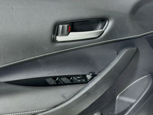 Used 2022 Toyota Corolla SE FWD image 24