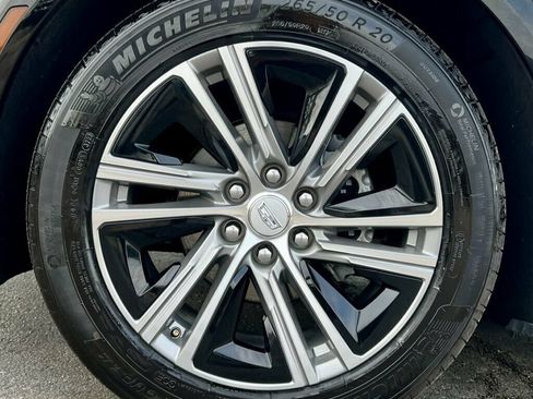 Used 2024 Cadillac Lyriq Luxury AWD/4WD image 31