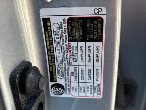 Used 2024 Subaru Forester Premium AWD/4WD image 21