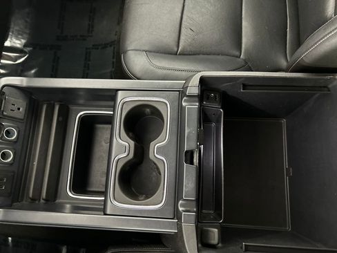 Used 2018 Chevrolet Silverado 1500 LTZ Z71 w/ Redline Edition image 17