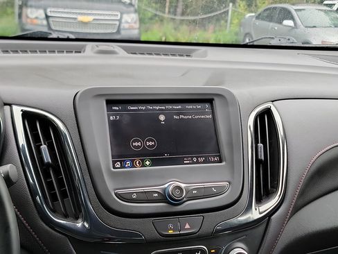 Used 2024 Chevrolet Equinox RS image 16