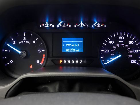 Used 2023 Ford E-350 and Econoline 350 Super Duty w/ Power Windows & Locks Group RWD image 22