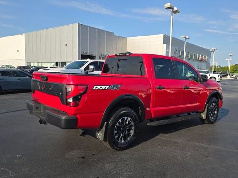 Used 2024 Nissan Titan PRO-4X w/ Pro-4x Convenience Package AWD/4WD image 3