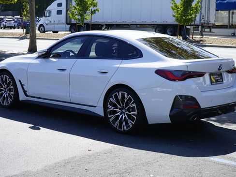 Used 2022 BMW 430i Gran Coupe w/ M Sport Package image 12