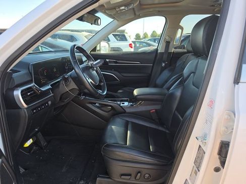 Used 2025 Kia Telluride S AWD/4WD image 7