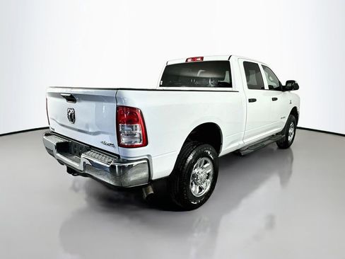 Used 2022 RAM 2500 Tradesman w/ Chrome Appearance Group AWD/4WD image 7