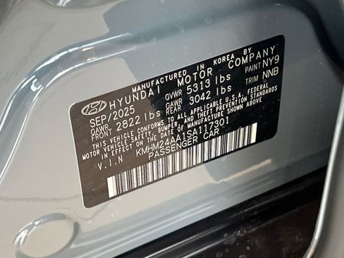 New 2025 Hyundai Ioniq 6 SE image 30