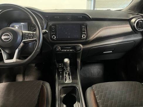 Used 2024 Nissan Kicks SR FWD image 20
