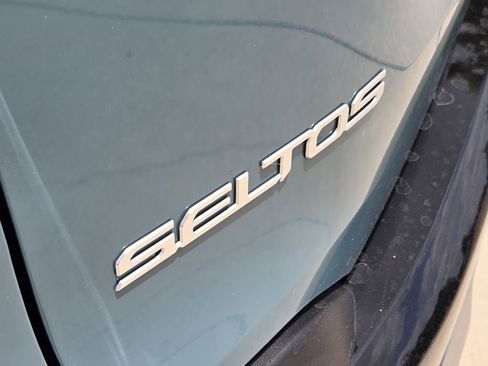 New 2026 Kia Seltos EX w/ EX Sunroof Package FWD image 8