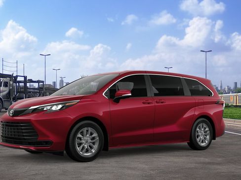 New 2026 Toyota Sienna LE FWD image 2