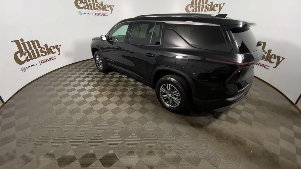 Certified 2024 Chevrolet Traverse LT AWD/4WD image 6