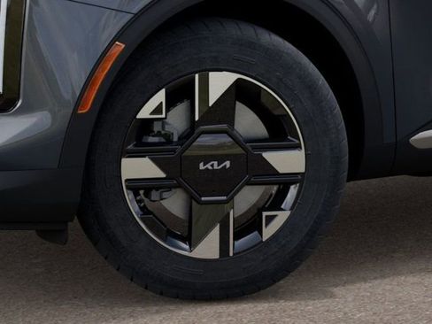 New 2026 Kia Sportage LX FWD image 9