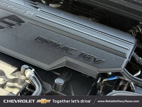 Used 2025 Hyundai Elantra Sport FWD image 31